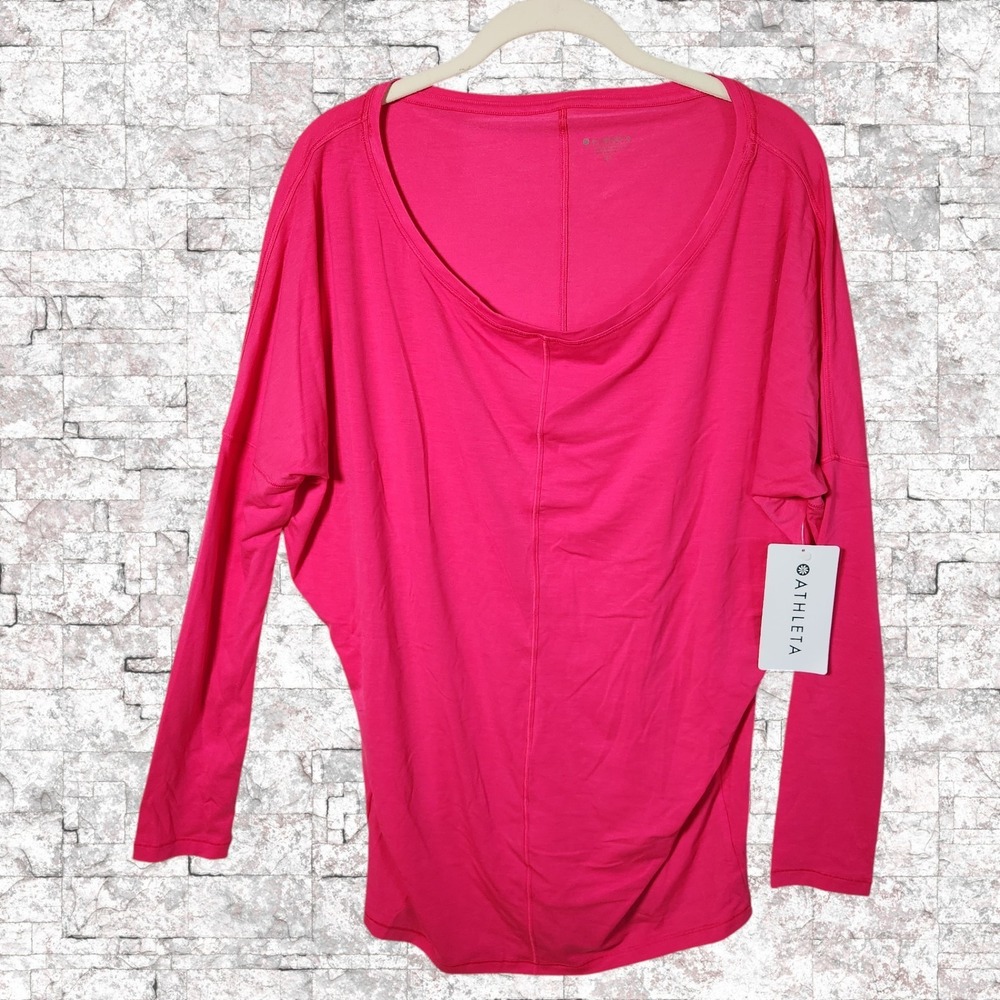 Athleta Essence Flow Long Sleeve Top Azalea Pink Women Size ST Small Tall